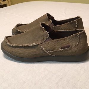 Crocs Slip-On Tan Canvas Loafer B-18